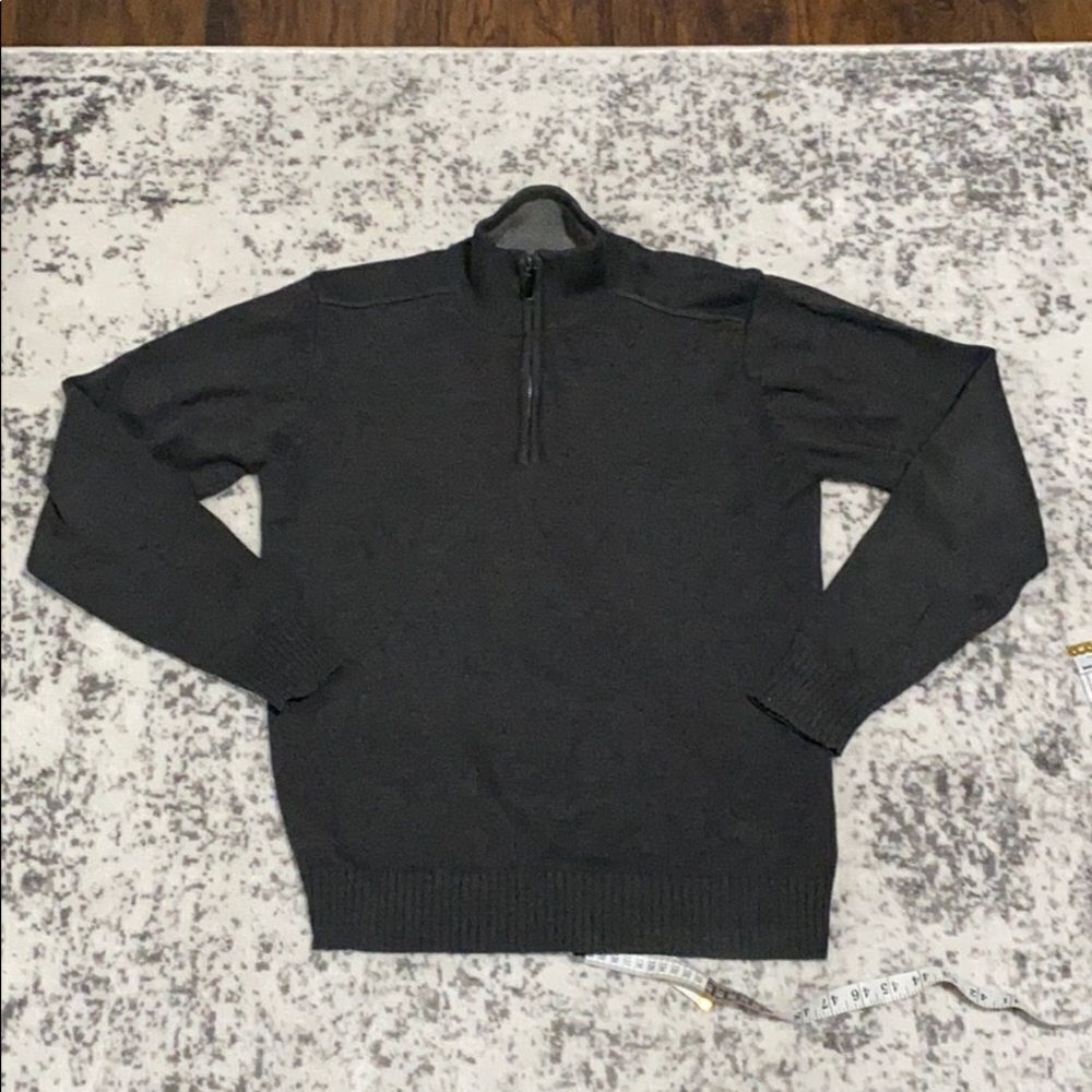 Oscar De La Renta 1/4 zip sweater size M grey EUC - Picture 1 of 8